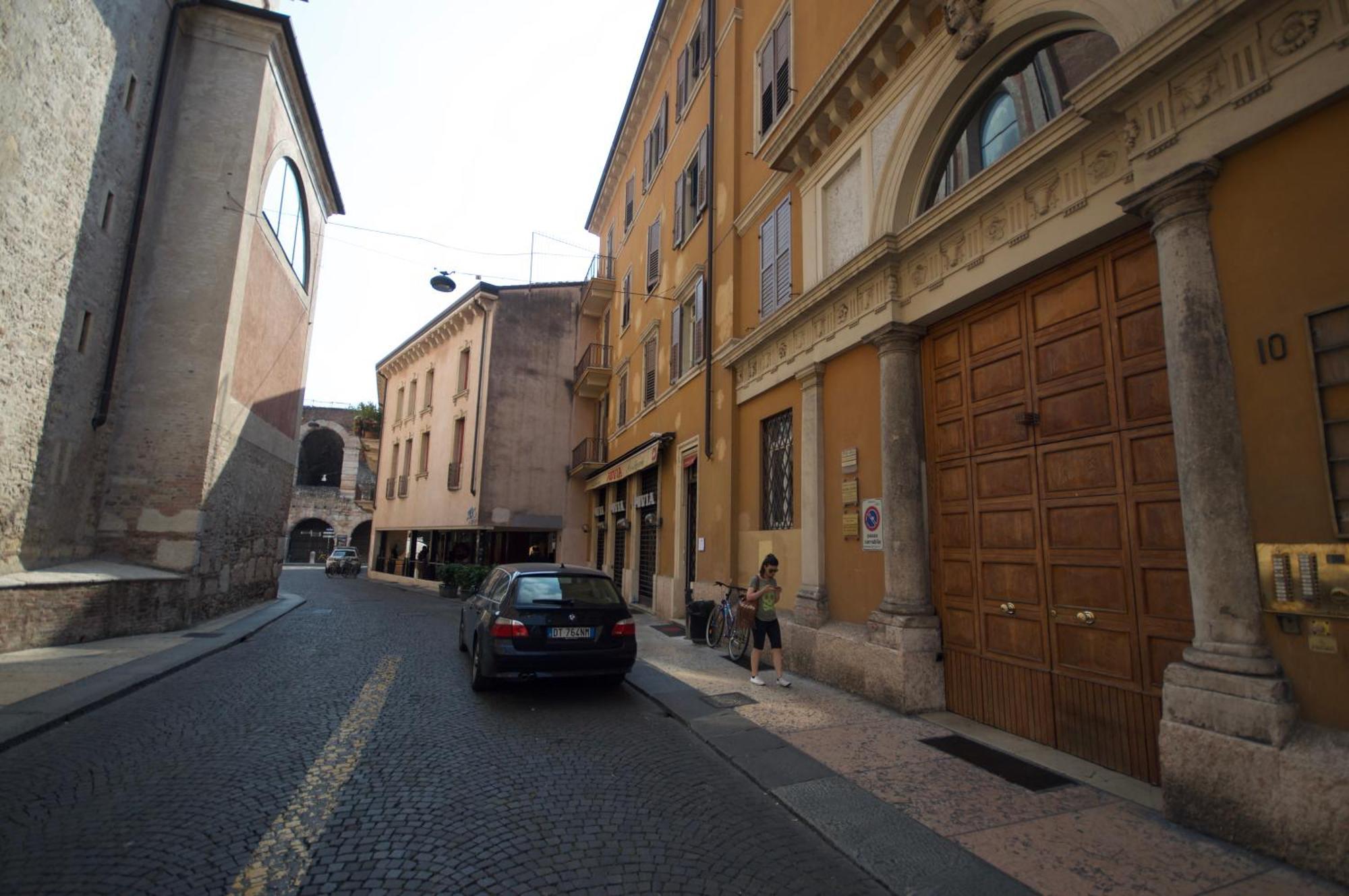 Room Verona Ai Duchi ภายนอก รูปภาพ